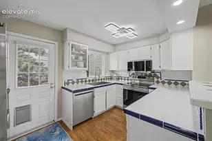 9525 W Coal Mine Ave, Littleton, CO 80128 - Photo 15