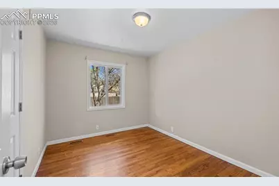 1050 Florence Avenue, Colorado Springs, CO 80905 - Photo 9
