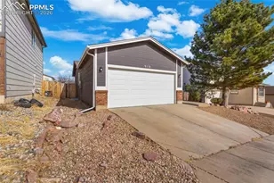 910 Lords Hill Dr, Fountain, CO 80817 - Photo 3
