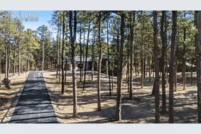 18165 Woodhaven Drive, Colorado Springs, CO 80908 - Photo 45