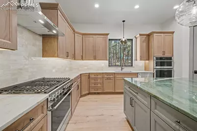 18165 Woodhaven Drive, Colorado Springs, CO 80908 - Photo 9