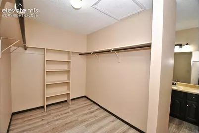 6109 Pine Hill Drive, Colorado Springs, CO 80918 - Photo 15