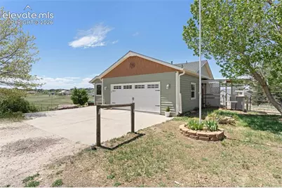 8191 Sun Country Drive, Elizabeth, CO 80107 - Photo 3