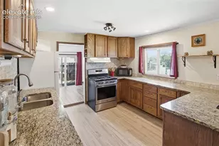 111 N Pine St, Woodland Park, CO 80863 - Photo 7