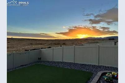 8069 Buffalo Horn Drive, Colorado Springs, CO 80925 - Photo 27