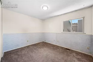 6560 Snowbird Dr, Colorado Springs, CO 80918 - Photo 17
