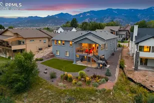 1971 Mesa Park View, Colorado Springs, CO 80904 - Photo 3