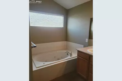 3260 Sand Flower Drive, Colorado Springs, CO 80920 - Photo 15