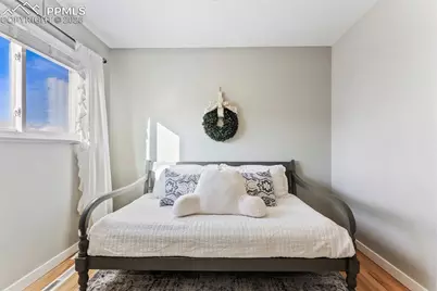 833 Crown Ridge Drive, Colorado Springs, CO 80904 - Photo 21