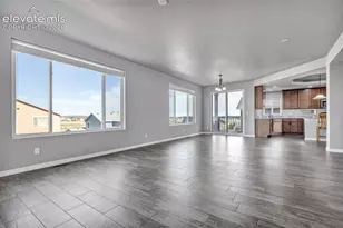 7585 Bonterra Ln, Colorado Springs, CO 80925 - Photo 9
