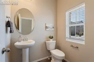 3863 Vineyard Cir, Colorado Springs, CO 80922 - Photo 7