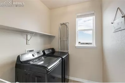 10417 Mt Lincoln Drive, Peyton, CO 80831 - Photo 27