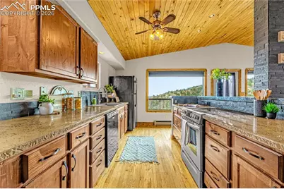 845 Crystal Park Road, Manitou Springs, CO 80829 - Photo 13