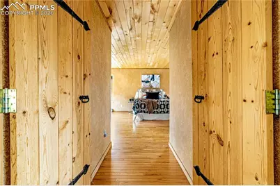 845 Crystal Park Road, Manitou Springs, CO 80829 - Photo 17