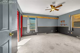 845 Crystal Park Rd, Manitou Springs, CO 80829 - Photo 11