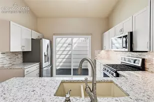 8435 Pepperridge Dr, Colorado Springs, CO 80920 - Photo 11