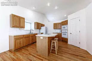 1215 Bison Ridge Dr, Colorado Springs, CO 80919 - Photo 9