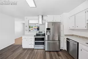 2240 Sumter Dr, Colorado Springs, CO 80910 - Photo 11