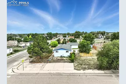 2402 W 17th Street, Pueblo, CO 81003 - Photo 3