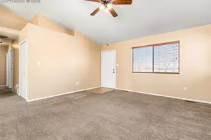 570 S Bellflower Dr, Pueblo, CO 81007 - Photo 3
