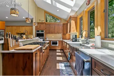 19902 W Elk Creek Drive, Colorado Springs, CO 80908 - Photo 5