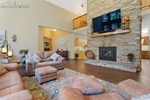 19902 W Elk Creek Dr, Colorado Springs, CO 80908 - Photo 17