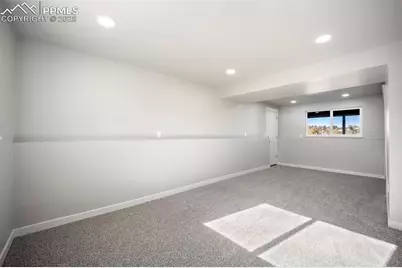 2010 Hampton South, Colorado Springs, CO 80906 - Photo 31