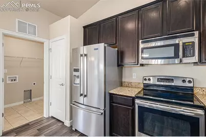 10525 Abrams Drive, Colorado Springs, CO 80925 - Photo 11