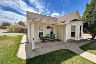 826 Griffin Ave, Canon City, CO 81212 - Photo 3
