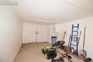 826 Griffin Ave, Canon City, CO 81212 - Photo 25