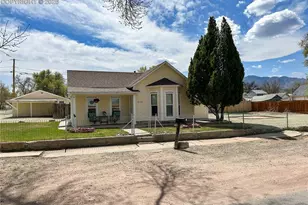 826 Griffin Ave, Canon City, CO 81212 - Photo 1