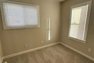 2534 E St Vrain St, Colorado Springs, CO 80909 - Photo 7