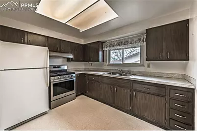 635 Drew Drive, Colorado Springs, CO 80911 - Photo 11