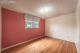 635 Drew Dr, Colorado Springs, CO 80911 - Photo 17