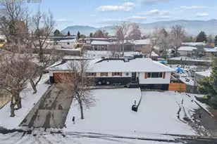 3219 Austin Dr, Colorado Springs, CO 80909 - Photo 3