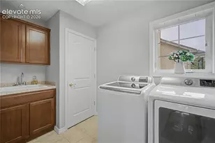 1924 Guardian Way, Colorado Springs, CO 80919 - Photo 23