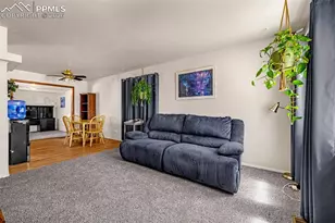 512 Cottonwood Dr, Colorado Springs, CO 80911 - Photo 3