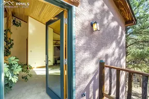 12225 Glenridge Ln, Colorado Springs, CO 80908 - Photo 27