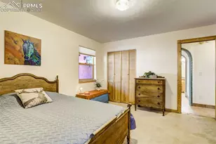 12225 Glenridge Ln, Colorado Springs, CO 80908 - Photo 19