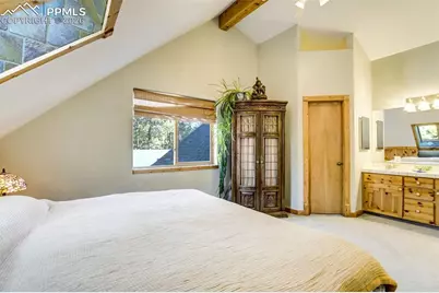 12225 Glenridge Lane, Colorado Springs, CO 80908 - Photo 21