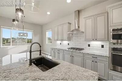 1489 Yellow Tail Drive, Colorado Springs, CO 80921 - Photo 9