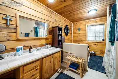 536 Chris Crossover, Canon City, CO 81212 - Photo 15