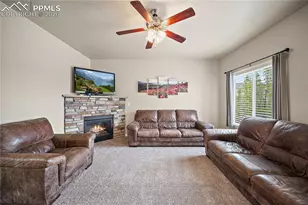 10406 Mount Columbia Dr, Peyton, CO 80831 - Photo 3
