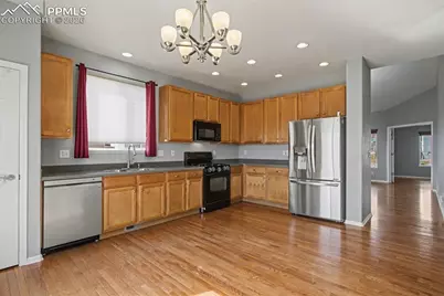 7205 Edgebrook Drive, Colorado Springs, CO 80922 - Photo 11