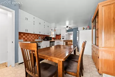 522 Madison Street, Pueblo, CO 81004 - Photo 9