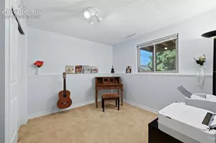 3154 Vickers Dr, Colorado Springs, CO 80918 - Photo 27