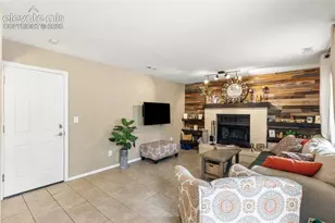 6960 Churchwood Cir, Colorado Springs, CO 80918 - Photo 9