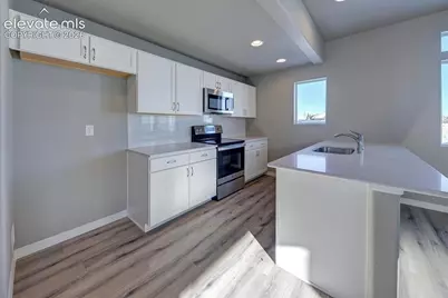 1859 Wildland Heights, Colorado Springs, CO 80910 - Photo 5