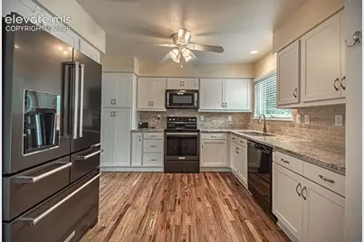 4718 Misty Drive, Colorado Springs, CO 80918 - Photo 7