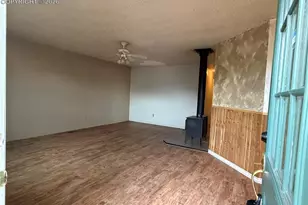 322 Iris Dr, Fountain, CO 80817 - Photo 3